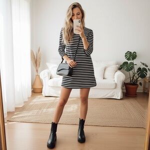 NWT Sanctuary Evereve Black White Striped Pocket T-Shirt Dress